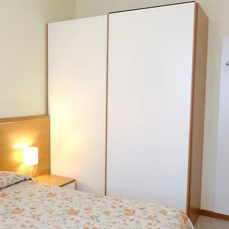 Residenza Carracci Apart-hotel