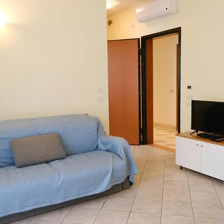 Residenza Carracci Apart-hotel *