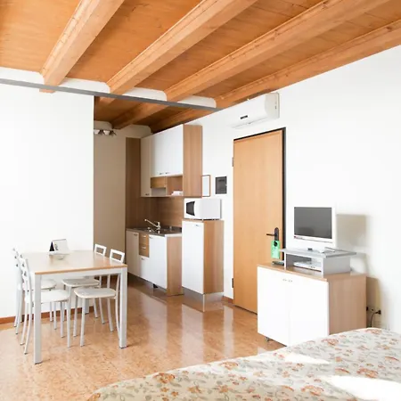 Residenza Carracci Apart-hotel Bolonha