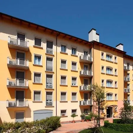 Apart-hotel Residenza Carracci *