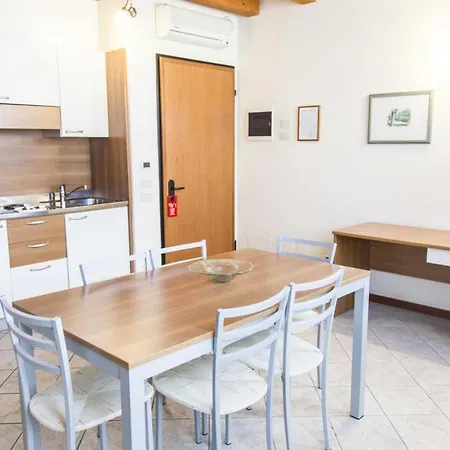 Residenza Carracci Apart-hotel Bolonha