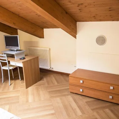 Residenza Carracci Lägenhetshotell *